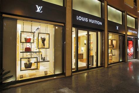 louis vuitton palermo orari|louis vuitton palermo store.